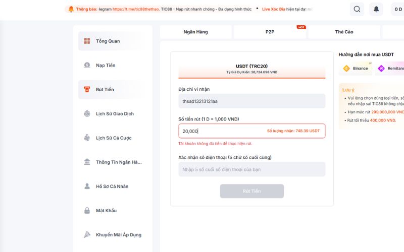 người chơi thực hiện rút tiền